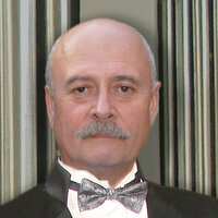 Алексей Емельянов